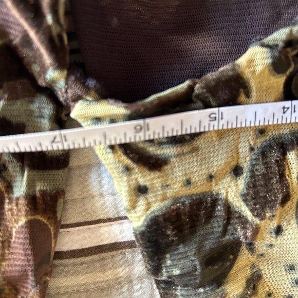 Tribal 2 layer Mesh Top with Velour Accents - Picture 5 of 7